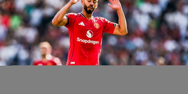 拉门斯：希望帮曼联重回争冠水平，曼联自带的气场就令人震撼