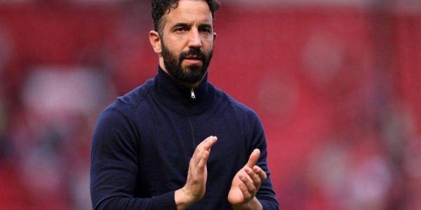 大巴黎不想当冤大头！4冠王功勋被下逐客令，恩里克看好代替者